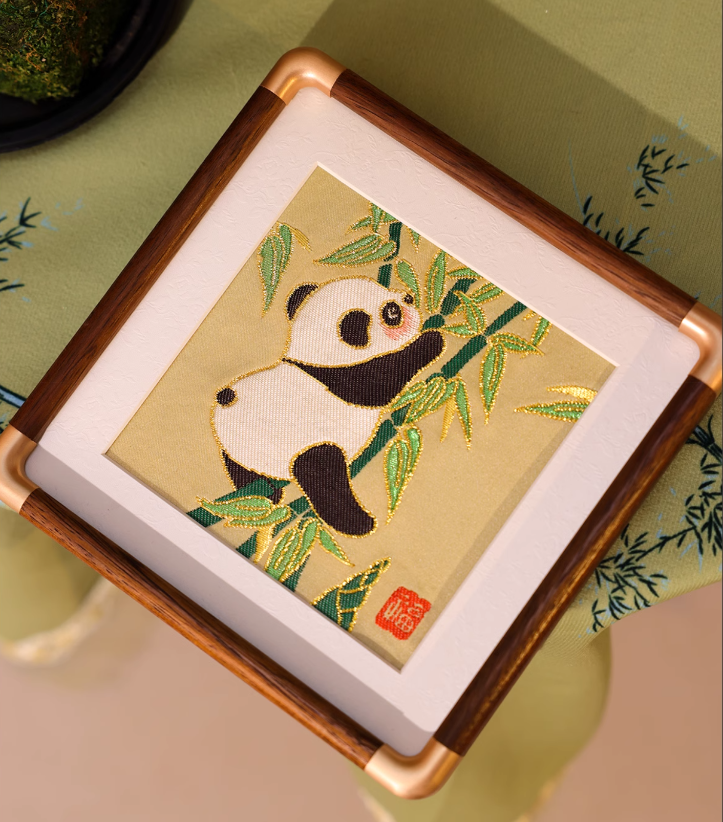 Yunjin Brocade Ornament - Happy Panda
